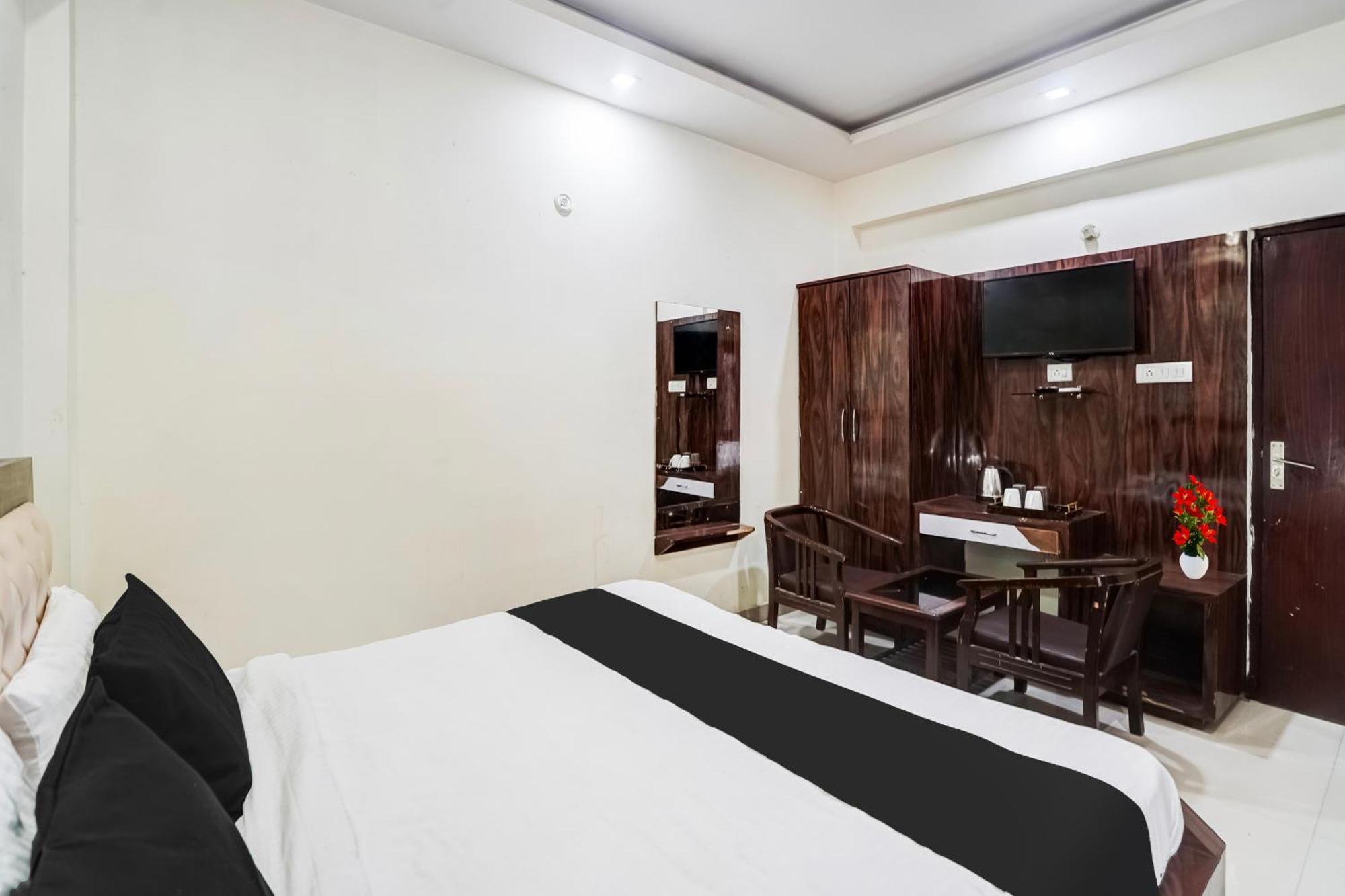 Super Hotel O Sgpgi Bijnaur エクステリア 写真